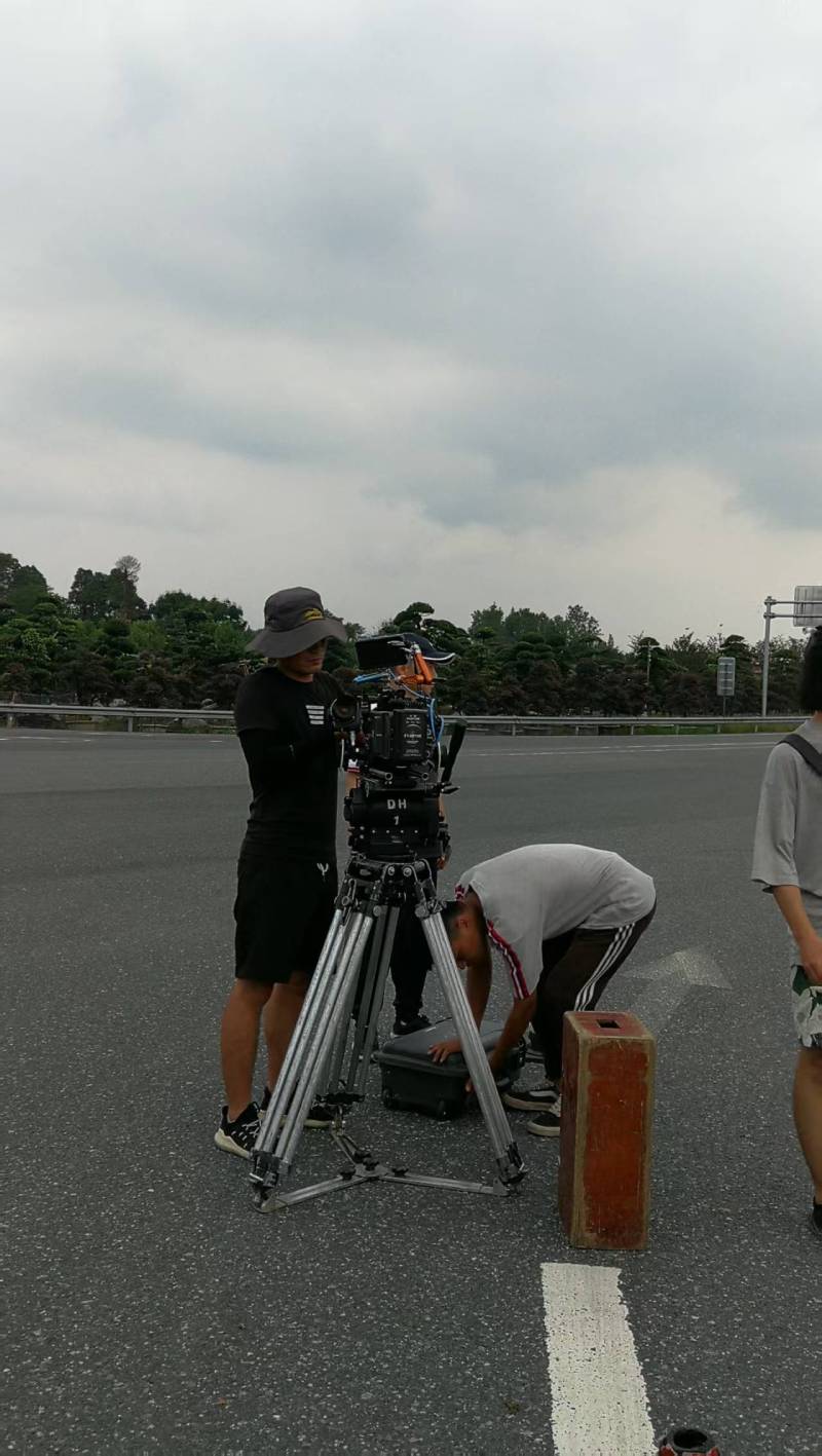 六盘TVC拍摄公司：唤醒集体记忆，构建跨代际沟通桥梁