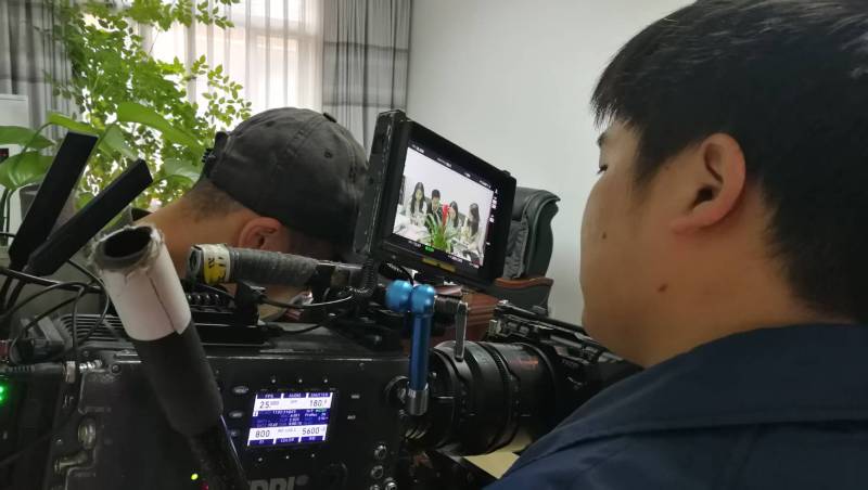 剧本杀式体验：六盘广告片拍摄公司构建沉浸式消费决策路径